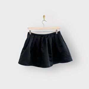 FOREVER 21 Black Flared Mini Skirt (Sz M)